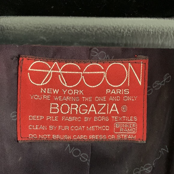 Black fur coat - Picture 4 of 6